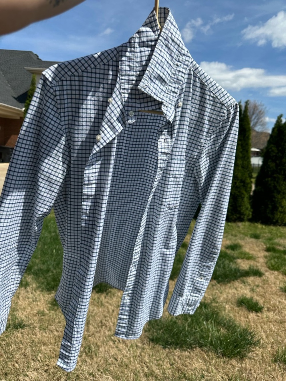 Bonobos White and Navy Grid-Check Button-Down Shirt (slim fit)